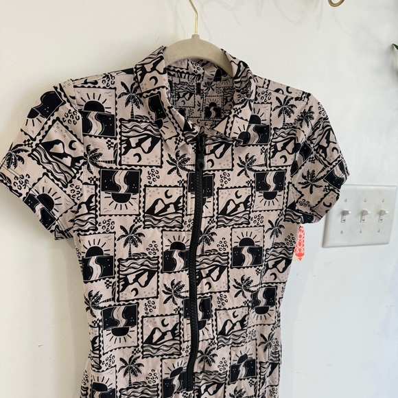 Free People Stone Fox Kiki Romper One Piece Swimsuit Postcard - Picture 4 of 6